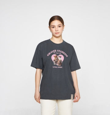 4 Lovely Cat Short Sleeve Tee